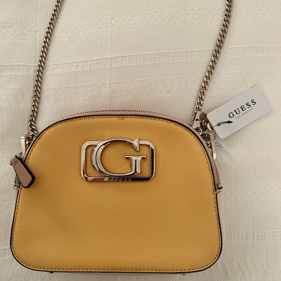 Guess Purse (NWT) - Picture 1 of 3